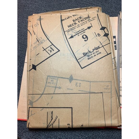 McCalls 3253 Vintage Sewing Pattern Dress Pants Size 10 uncut 1970s - Picture 4 of 5